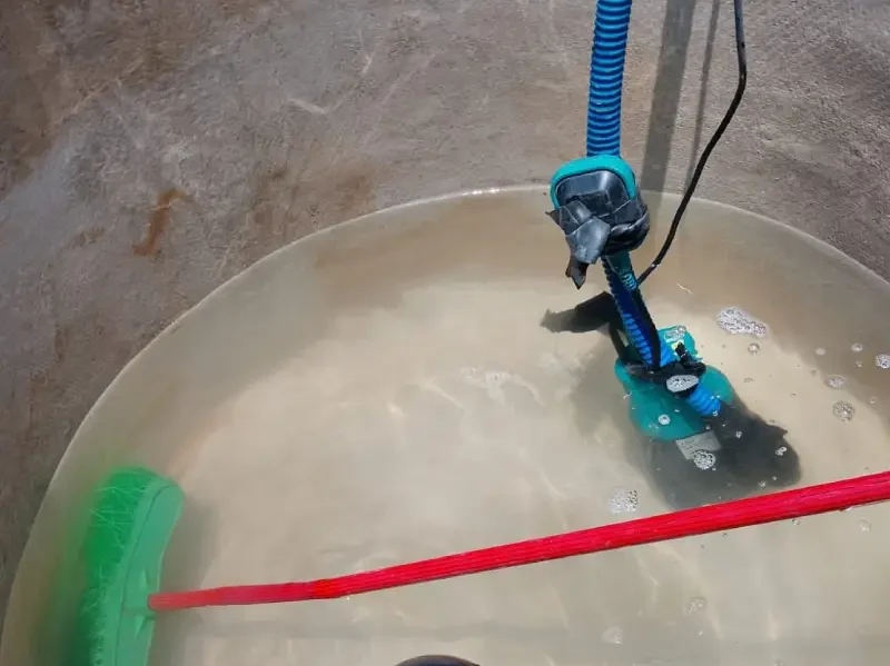 limpieza-de-cisterna-de-agua-2